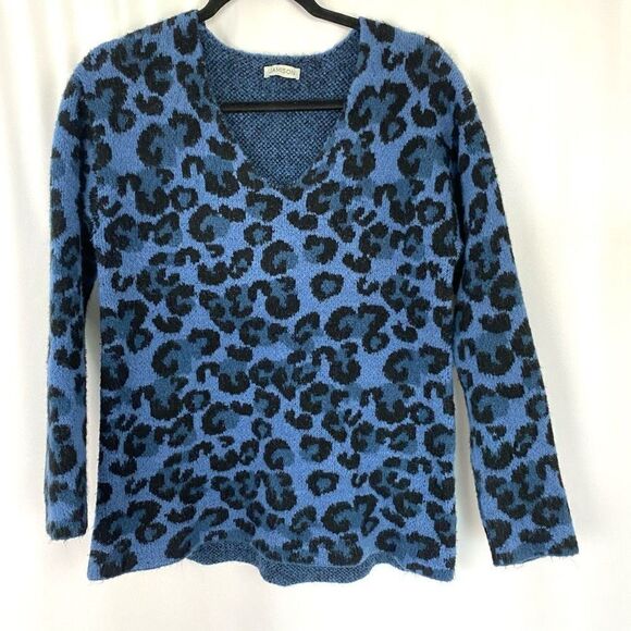 Jamison Blue Leopard Print Sweater Pullover - Picture 12 of 13